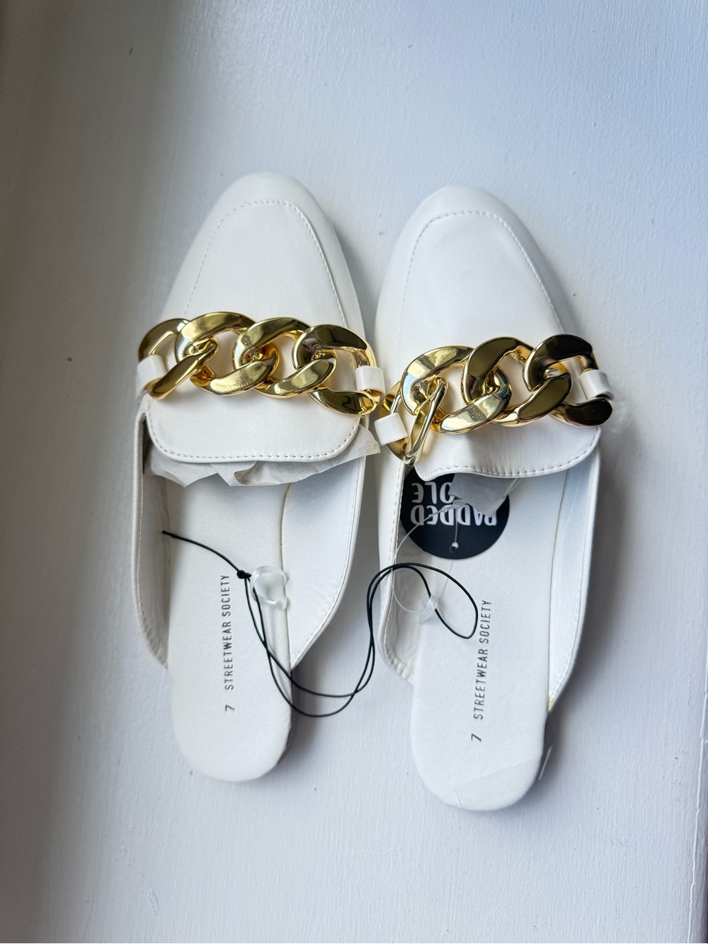 White Slip-On Loafers with Gold Chain Accent